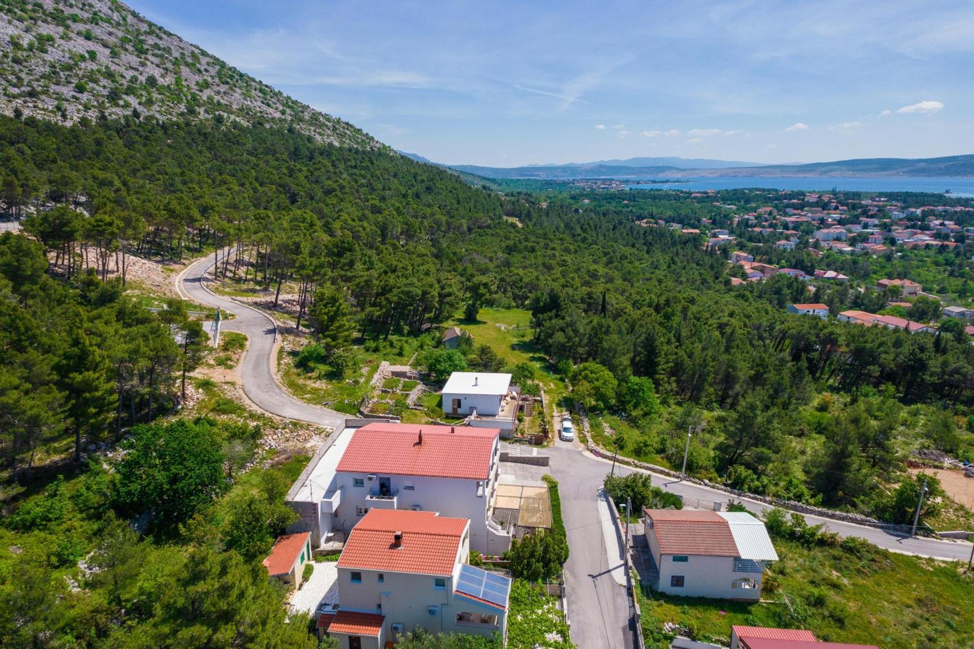 Apartmani Tomeri Starigrad Paklenica Exteriör bild