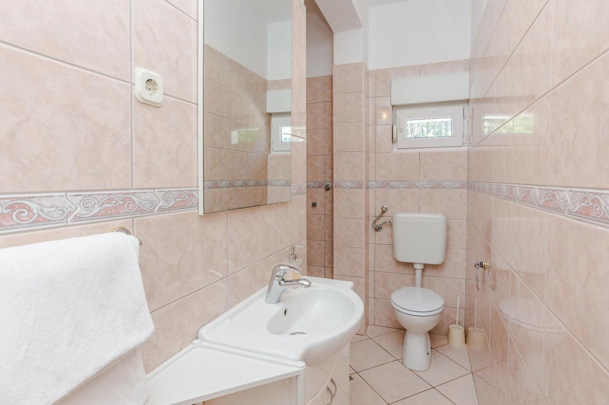 Apartmani Tomeri Starigrad Paklenica Exteriör bild